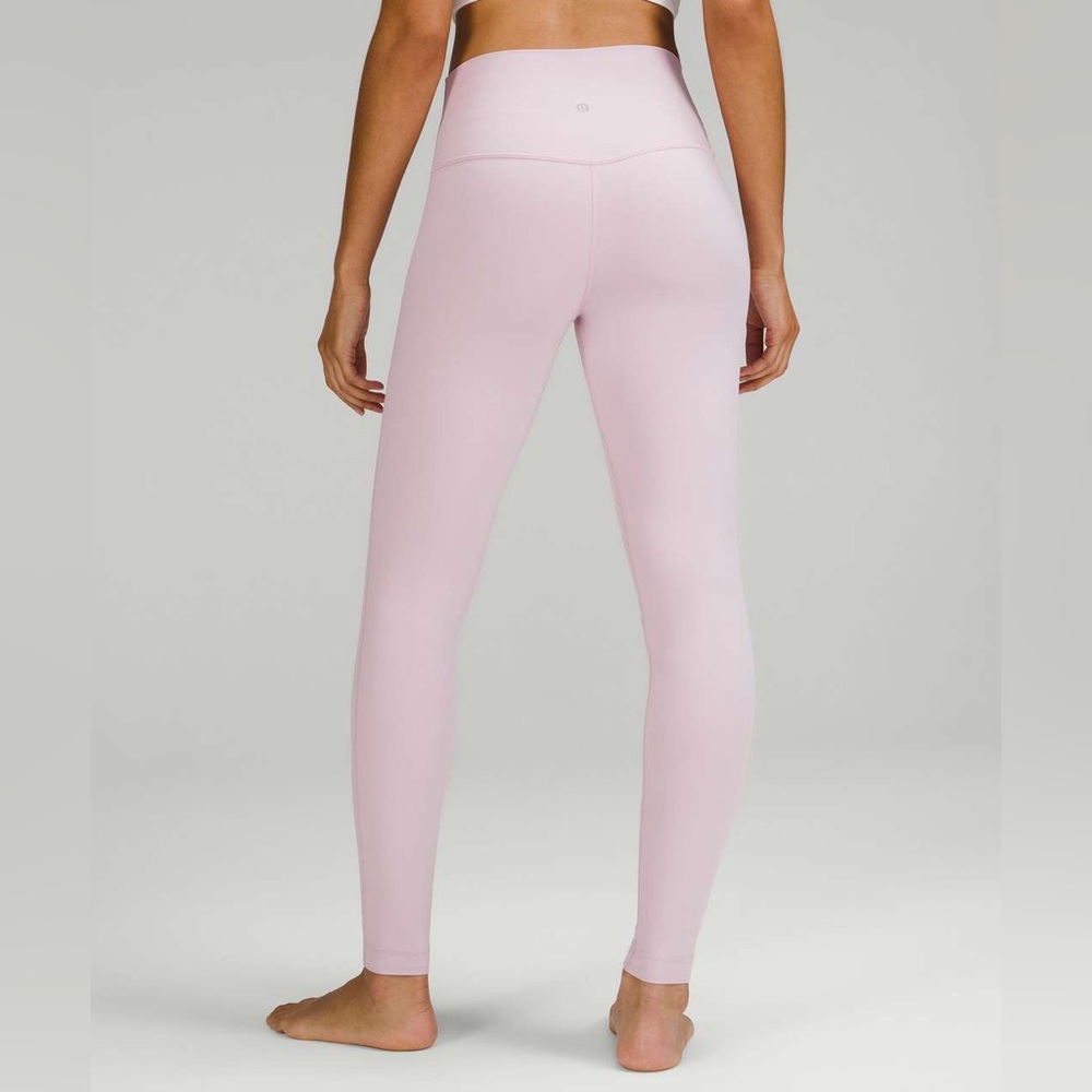 D - Lululemon Align High-Rise Pant 28"
Pink Peony